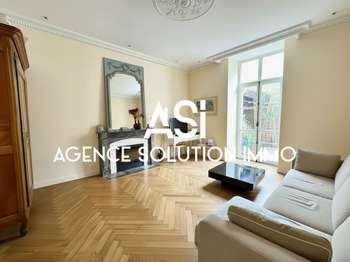 Vente maison 9 pièces Laval 53
