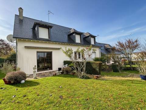 Vente maison 6 pièces Laval Avesnières 53