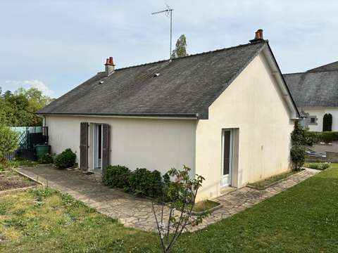 Vente maison 4 pièces Laval Avesnières 53