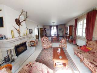 Vente maison 8 pièces