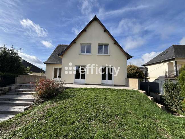 Maison 9 pièces 148 m² · à Laval · 148 m² · 332 000 €