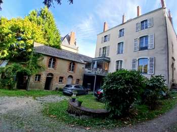 Vente Maison 6 chambresLaval Centre-Ville Cathédrale