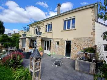 Vente maison 7 pièces Laval Centre-Ville Cathédrale 53