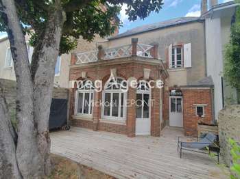 Vente Maison 4 chambresLaval Centre-Ville Cathédrale