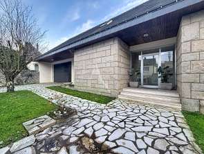 Vente Maison 4 chambresLaval Centre-Ville Préfecture