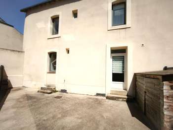 Vente Maison 3 chambresLaval Hilard