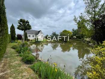 Vente maison 8 pièces Laval Le Pavement 53