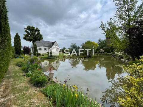 Vente maison 8 pièces Laval Le Pavement 53