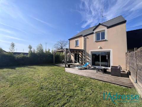 Vente maison 5 pièces Laval Thévalles 53