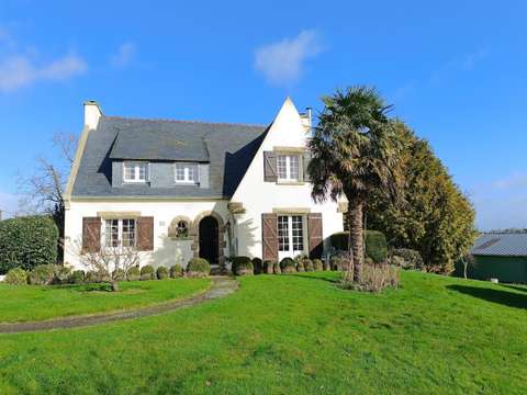 Vente maison 8 pièces Laz 29