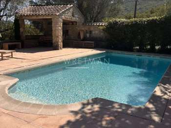 Vente maison 5 pièces Le Bar-sur-Loup 06