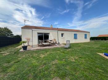 Vente maison 5 pièces Le Bernard 85