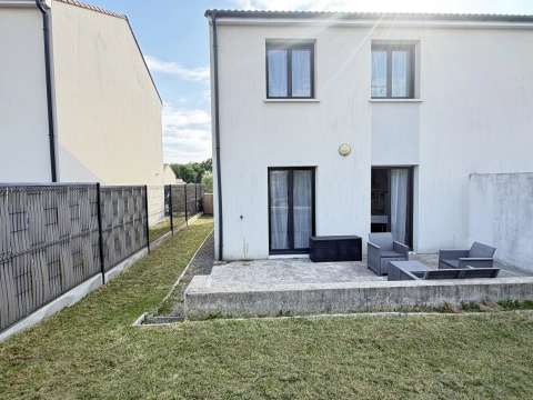 Vente maison 5 pièces Le Bignon 44