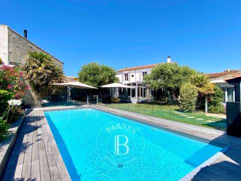 Vente maison 8 pièces Le Bois-Plage-en-Ré 17