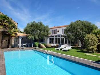Vente maison 8 pièces Le Bois-Plage-en-Ré 17