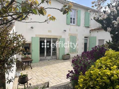 Vente maison 10 pièces Le Bois-Plage-en-Ré 17