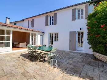 Vente maison 8 pièces Le Bois-Plage-en-Ré 17
