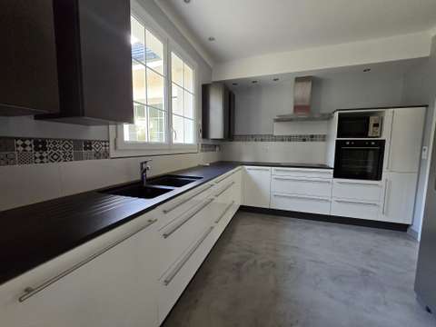 Vente maison 10 pièces Le Boupère 85