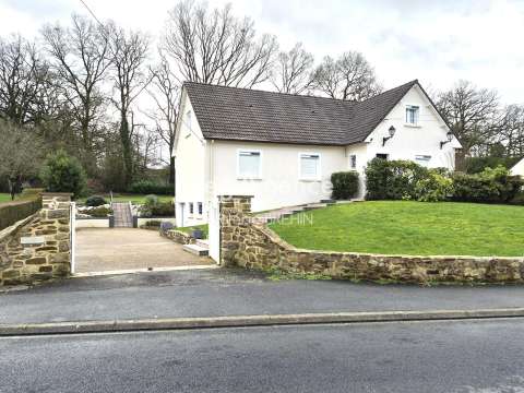 Vente maison 7 pièces Le Bourgneuf-la-Forêt 53