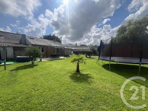 Vente maison 4 pièces Le Bourgneuf-la-Forêt 53
