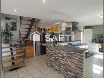 Vente maison 5 pièces Le Bourgneuf-la-Forêt 53