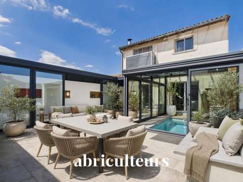 Vente maison 9 pièces Le Bouscat 33
