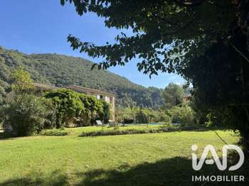 Vente maison 5 pièces Le Broc 06