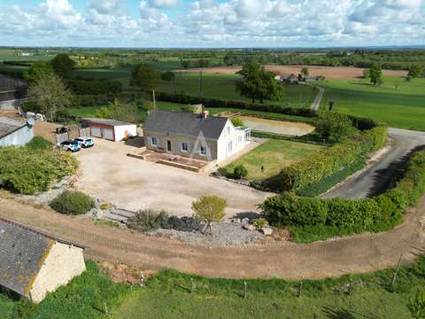Vente maison 6 pièces Le Buret 53