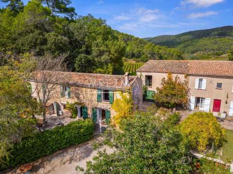 Vente maison 10 pièces Le Cannet-des-Maures 83