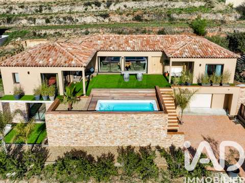 Vente maison 8 pièces Le Castellet 83