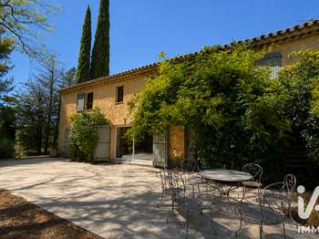 Vente maison 8 pièces Le Castellet 83
