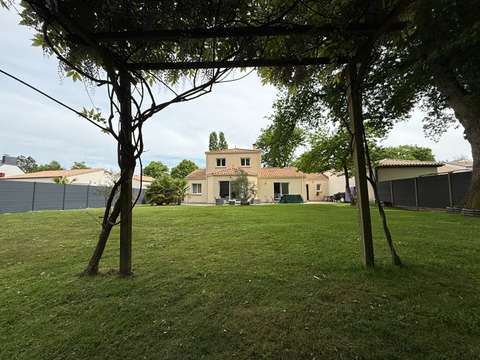 Vente maison 7 pièces Le Cellier 44