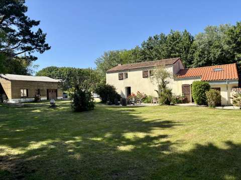 Vente maison 7 pièces Le Cellier 44