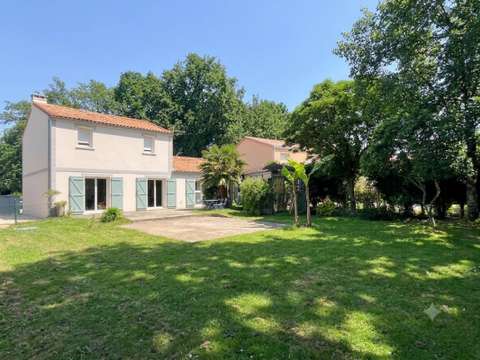 Vente maison 8 pièces