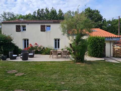 Vente maison 5 pièces Le Cellier 44