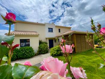 Vente Maison 5 chambresLe Cellier