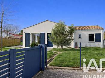 Vente maison 5 pièces Le Chay 17