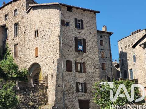 Vente maison 9 pièces Le Cheylard 07
