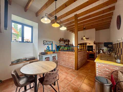 Vente maison 10 pièces Le Cloître-Pleyben 29