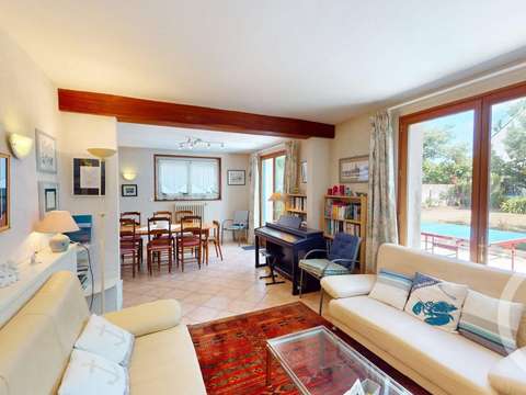 Vente maison 9 pièces