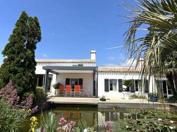 Vente maison 9 pièces Le Fenouiller 85