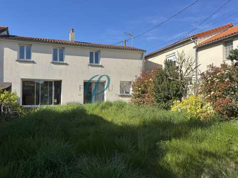 Vente maison 6 pièces Le Fuilet 49