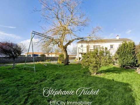 Vente maison 8 pièces Le Girouard 85