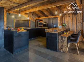 Maison 10 pièces 360 m² · à Le Grand-Bornand · 360 m² · 2 390 000 €