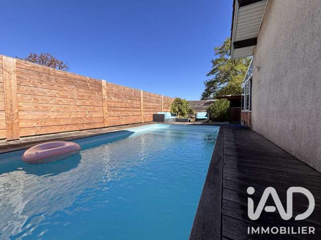 Maison 6 pièces 130 m² · au Haillan · 130 m² · 430 000 €