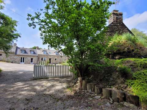 Vente maison 9 pièces Le Haut-Corlay 22