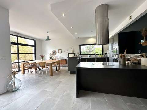 Vente maison 8 pièces Le Hézo 56