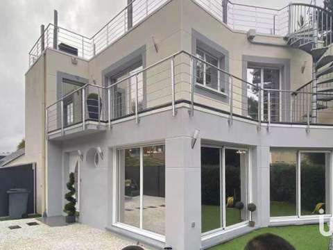 Vente maison 4 pièces Le Houlme 76