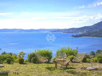 Vente maison 7 pièces Le Lavandou 83