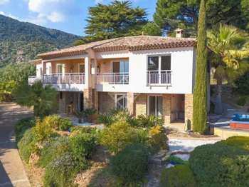 Vente maison 5 pièces Le Lavandou 83